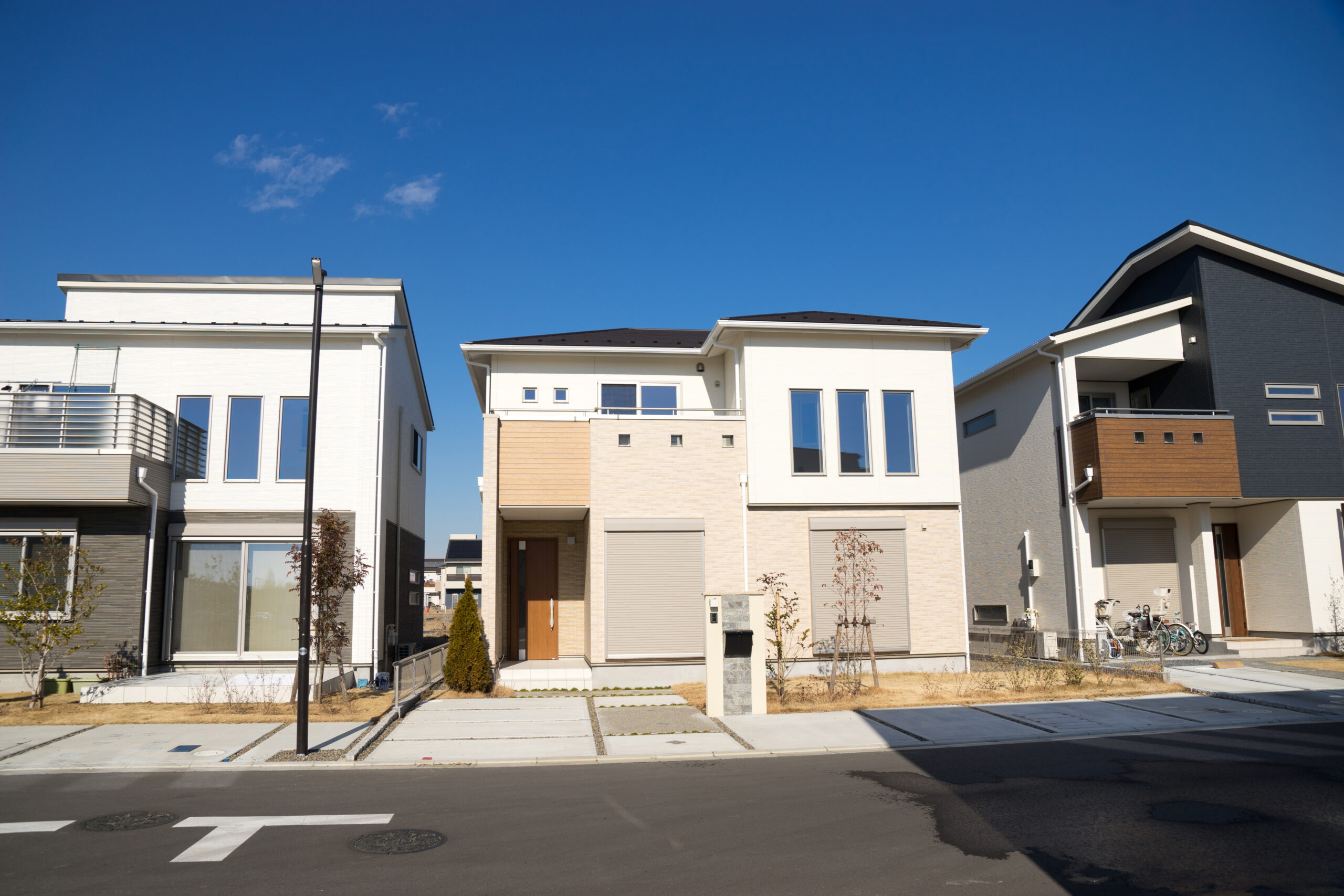 【埼玉の塗装工事なら渡辺工業】屋根・外壁に使う塗料の選び方と、私たちが選ぶ理由